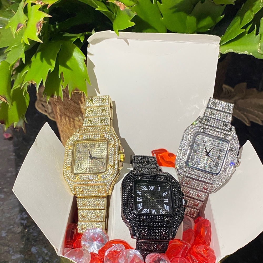 Elegant White Gold and Black Watch Set lab for the king or queen Valentine’s Day